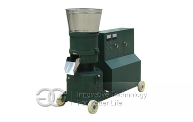 Chicken feed pellet machine