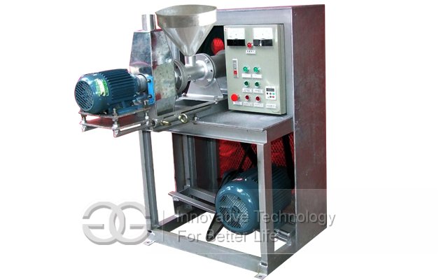 Fish feed extruder machine