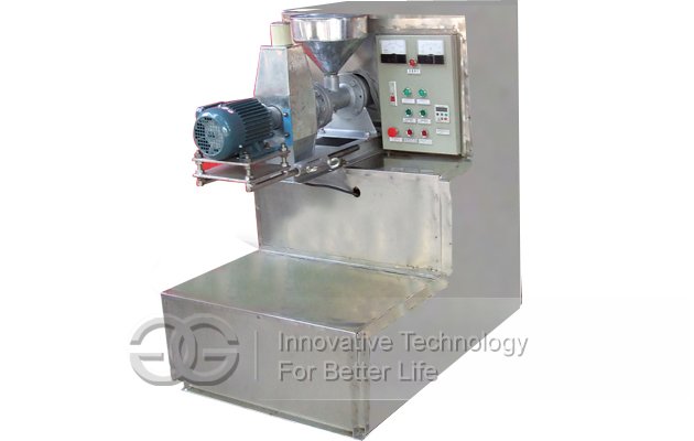 Fish feed extruder machine