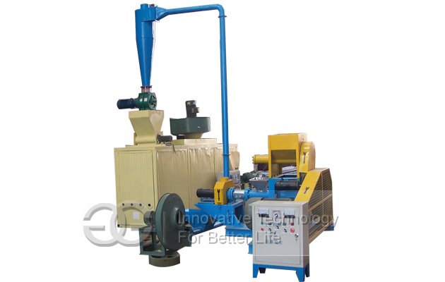 Fish pellet machine