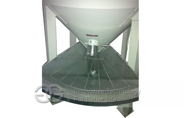 Hot air drying machine