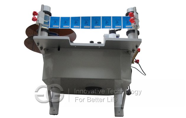 Manual Bottle Labeling Machine